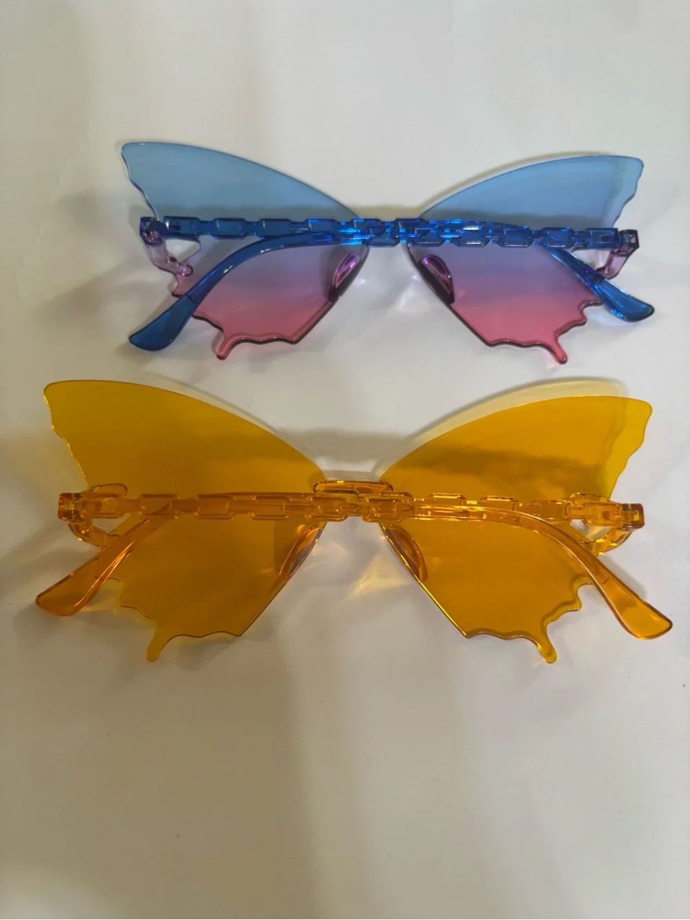 Butterfly Rimless Sunglasses - Amber and Iridescent Pink-Blue